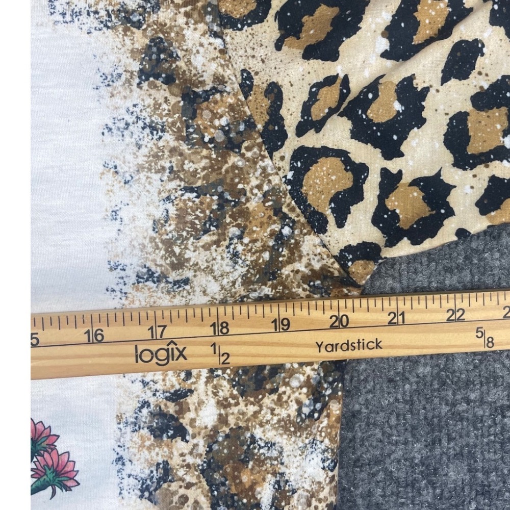 Graphic Tee Shirt & Hat Women's XL Tan Leopard Camping Is My Happy Place - Picture 9 of 13